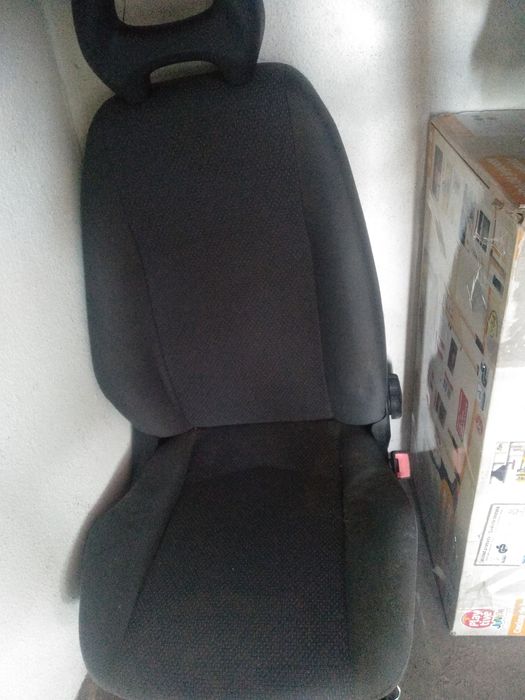 Banco frontal para Fiat Punto