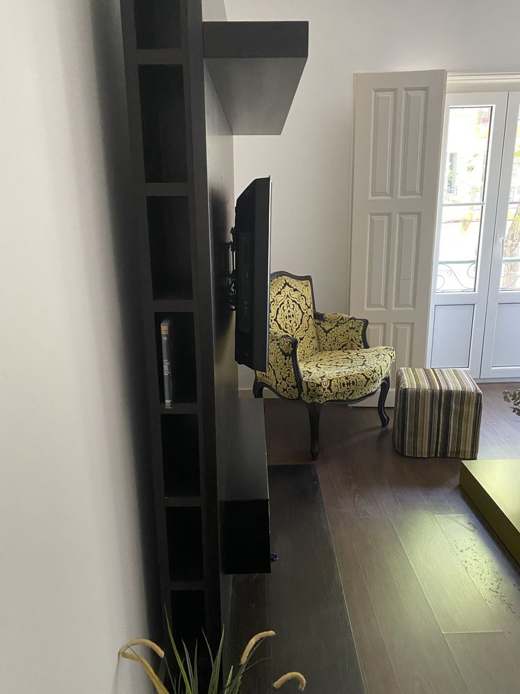 Movel TV wengue antarte