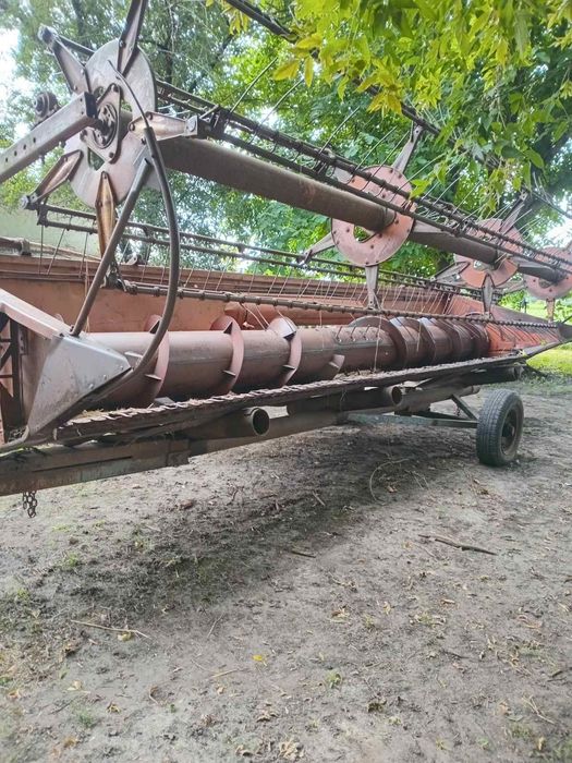 Продам комбайн дон 1500