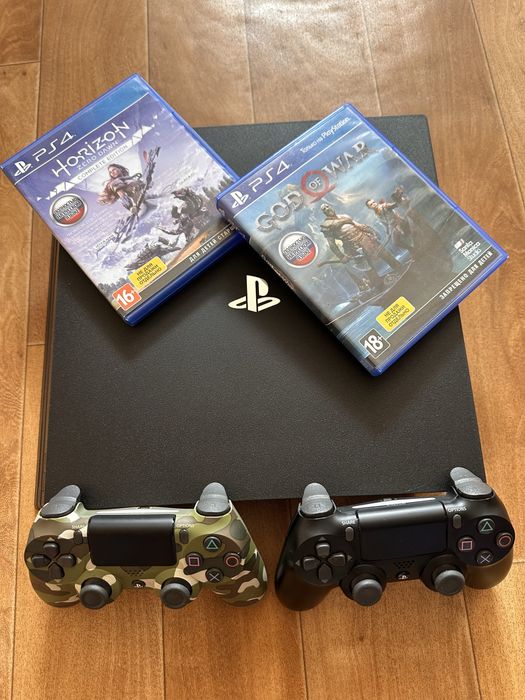 Sony PlayStation PS4 Pro + Ігри