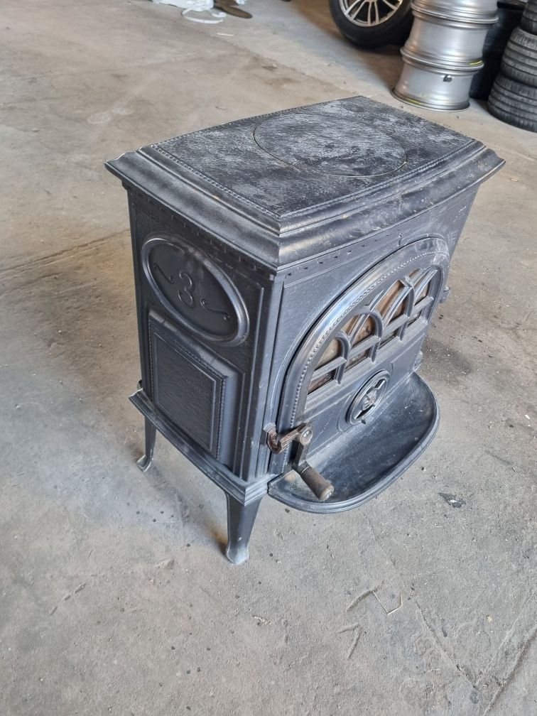 Jotul 3 kominek jøtul z popielnikiem dopalanie spalin