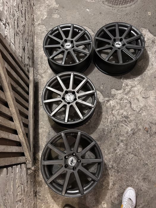 Felgi AEZ straight dark 5x112, 18”, 8j et35 felgi vw, mercedes, audi