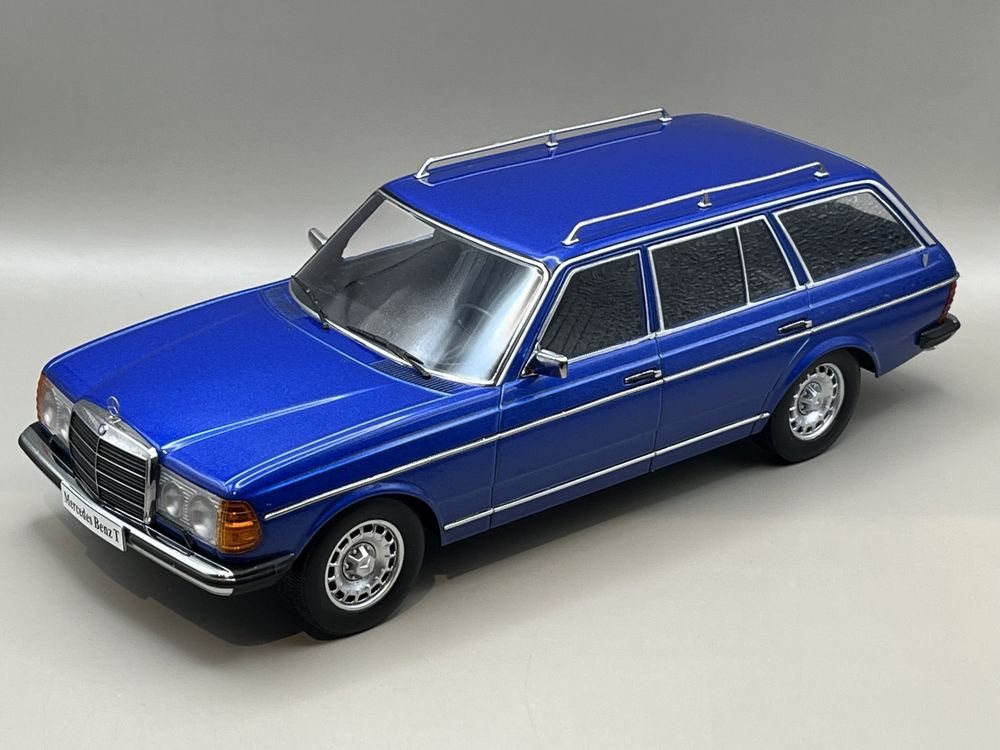 Model 1:18 Mercedes-Benz S123 250T