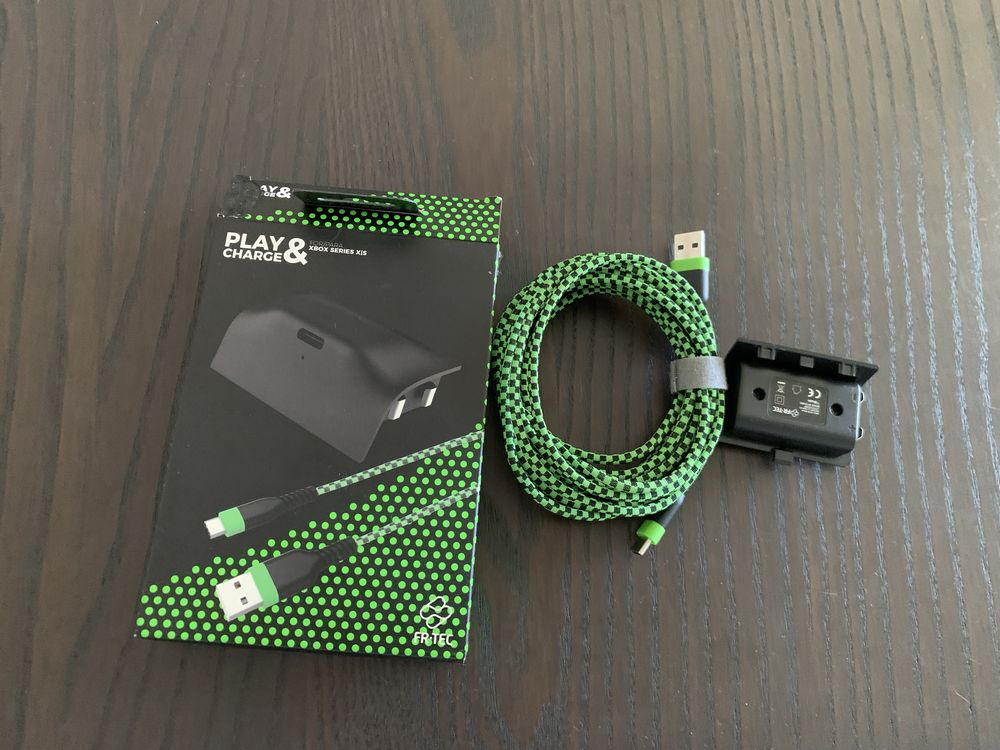 Play And Charge Kit Xbox Series X/S
