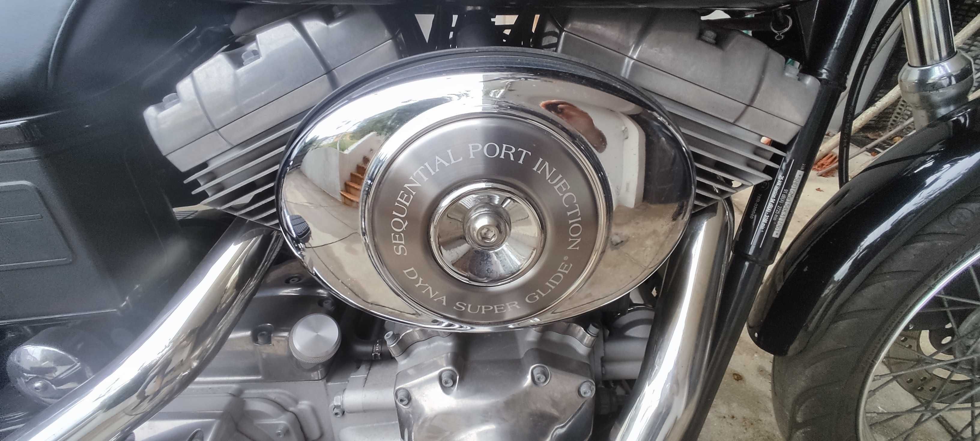 Harley Davidson Dyna Super Glide