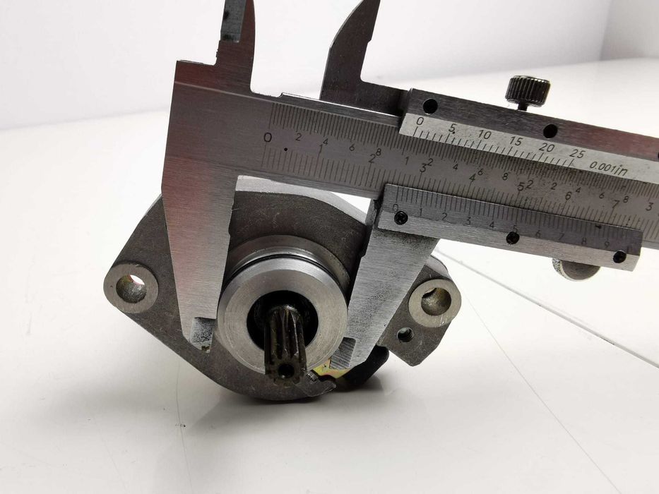 Rozrusznik skuter  YAMAHA MINARELLI  NOWY