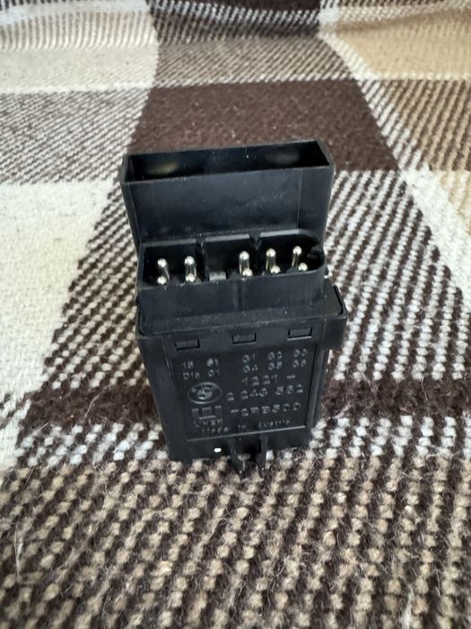 12212243562 BMW реле свічок накалу на м51