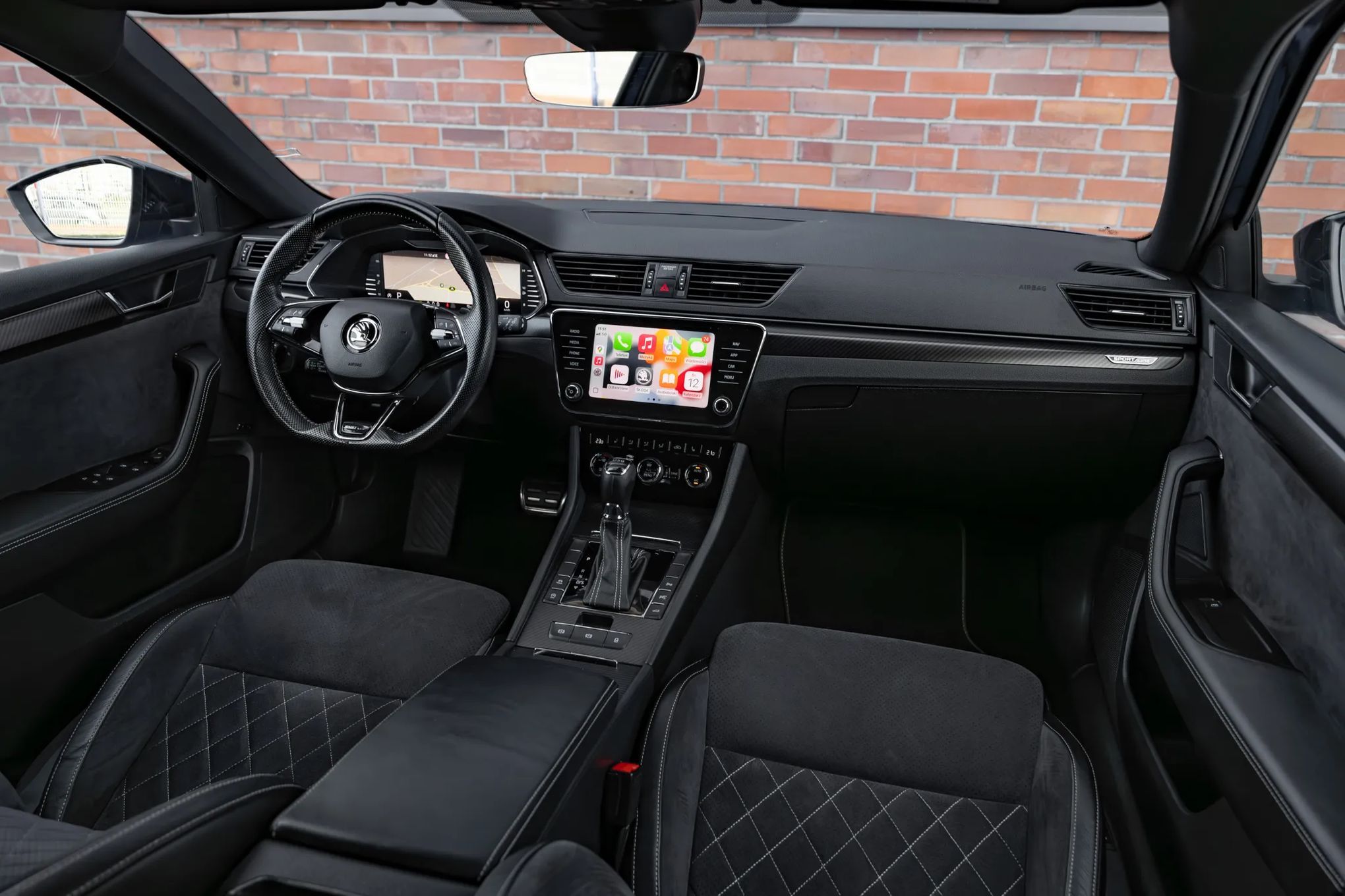 Skoda Superb Mega Sport Line 2.0TDI 150 PS Kamera Panorama ACC Ambiente Bliss MAX
