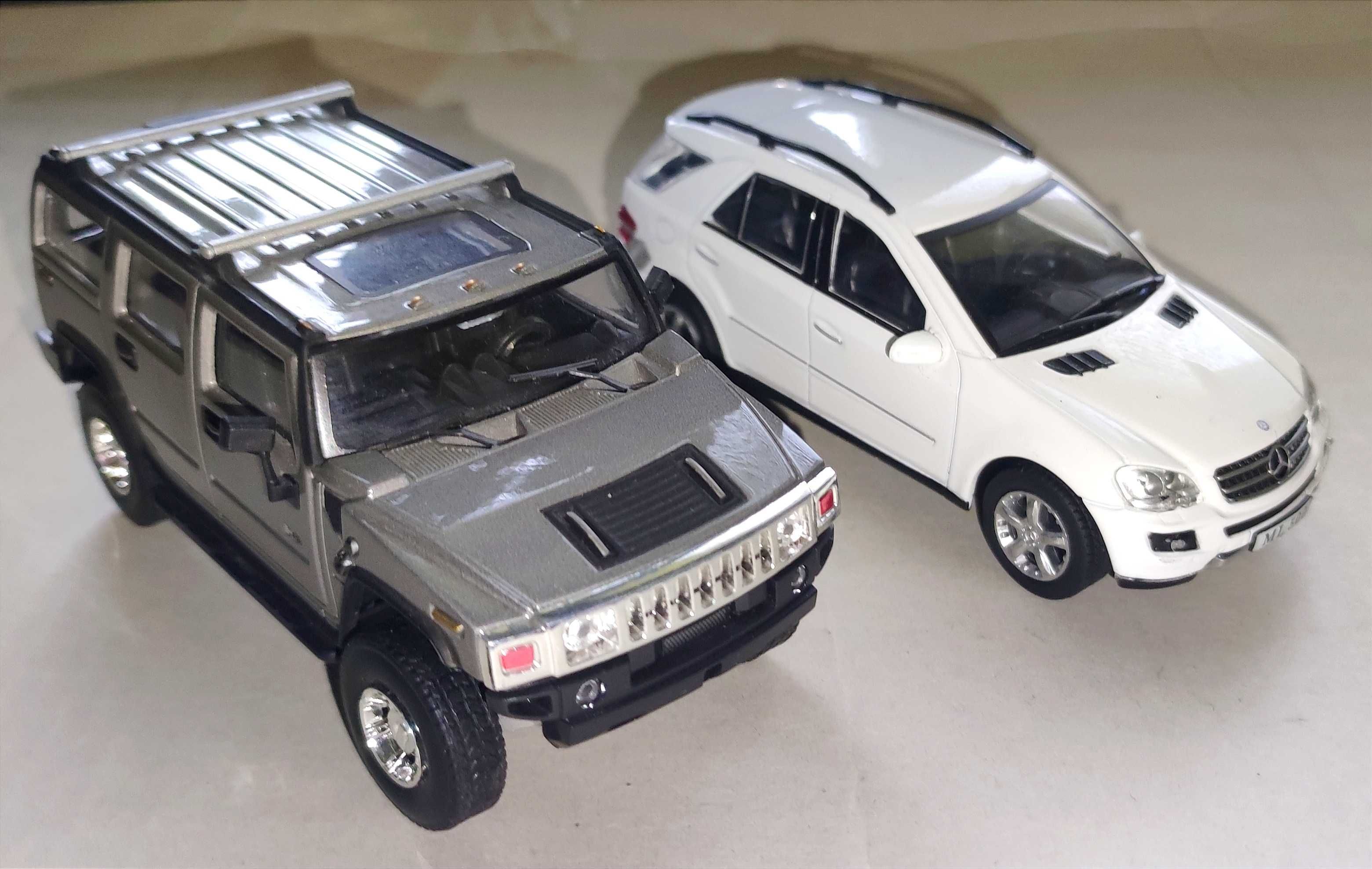 Модели Hummer H2 Карарама и Mercedes benz ML Деагостини