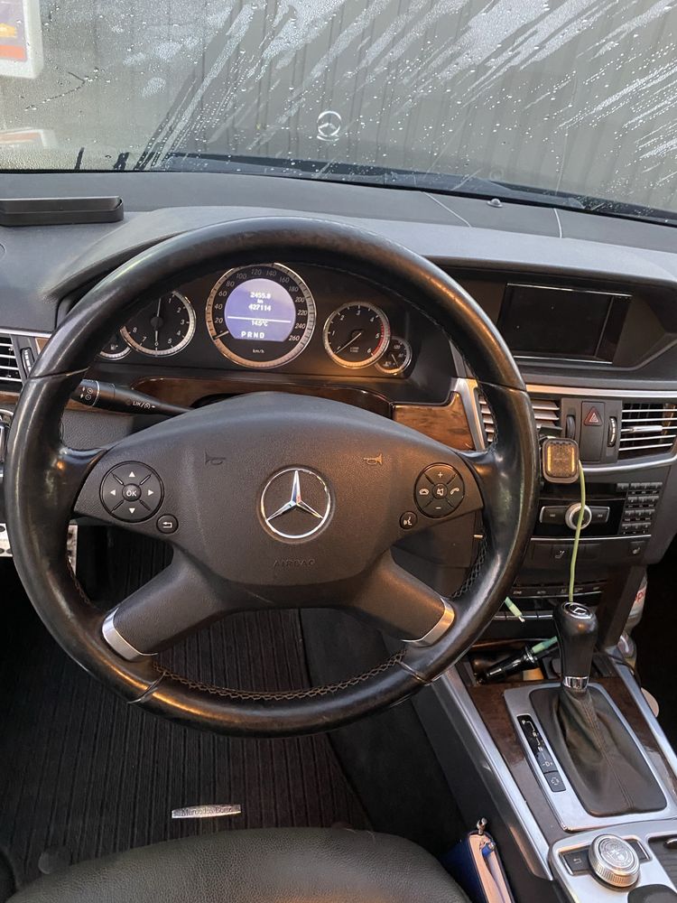 Mersedes W212 E200