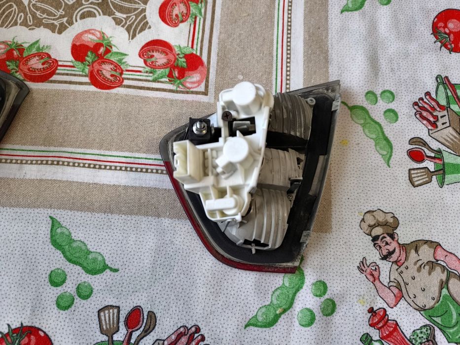 Faróis traseiros BMW e90 Pre-LCI