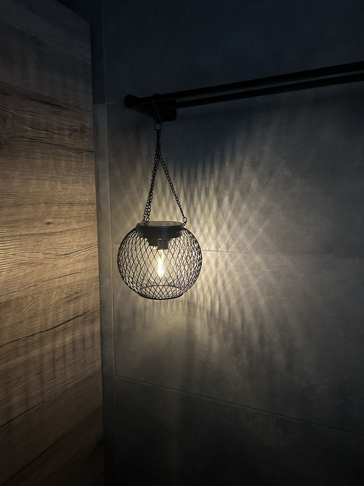 Dwie nowe lampki lampiony ogrodowe na solar, czarne metalowe loft
