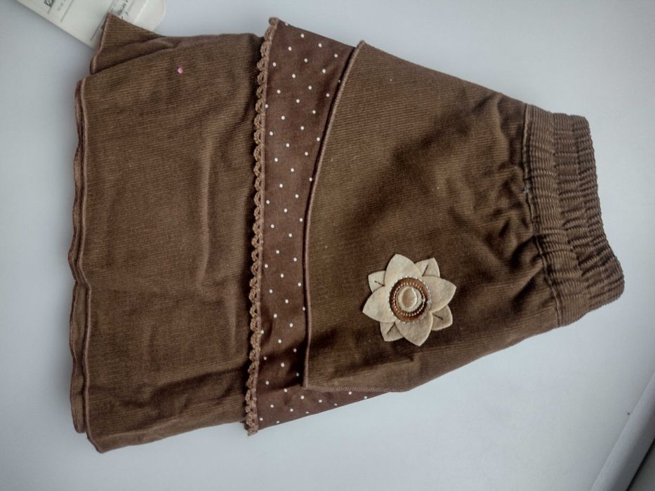 Nowa spódniczka Wójcik rozm. 74 sztruks