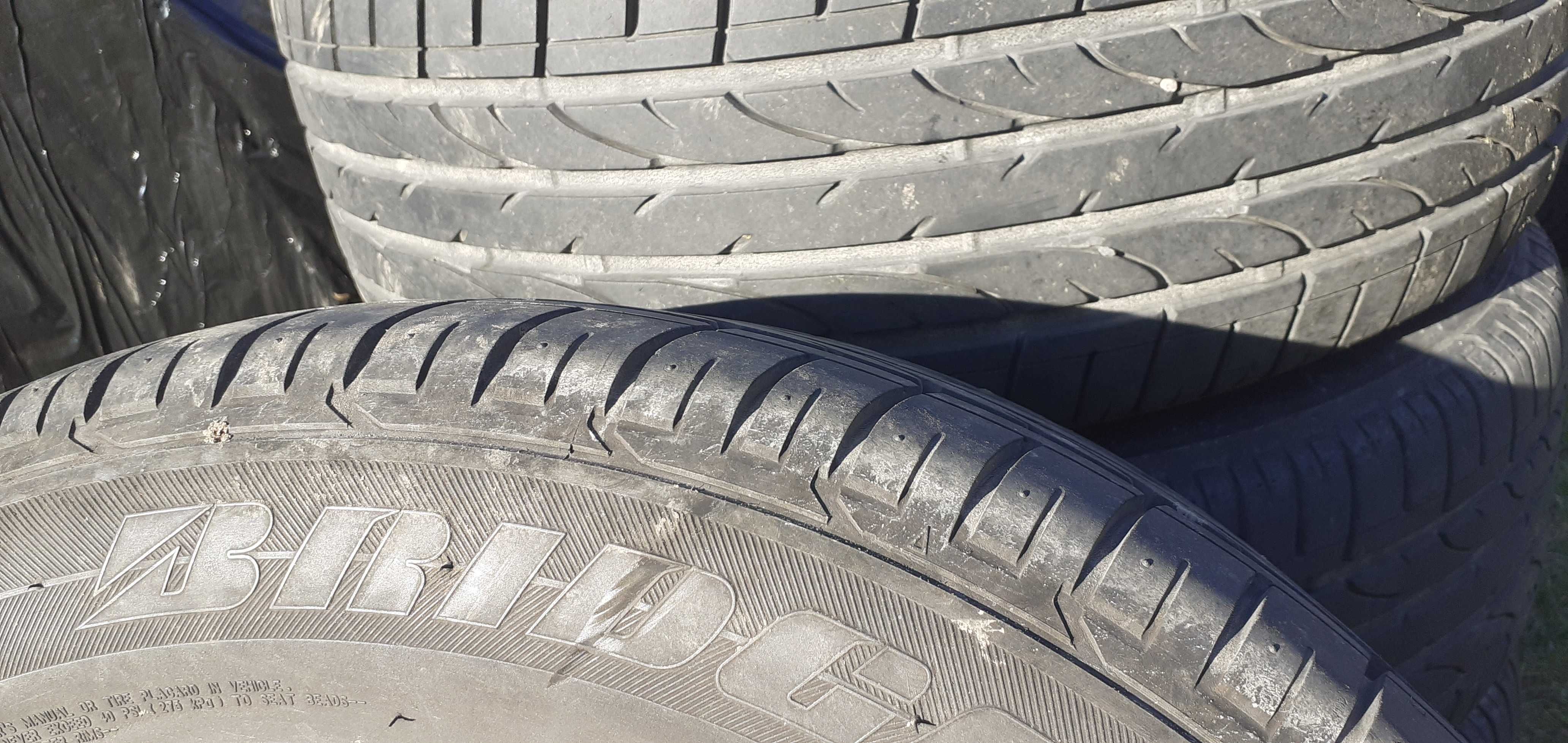 Opony letnie 235/55R17 4szt.