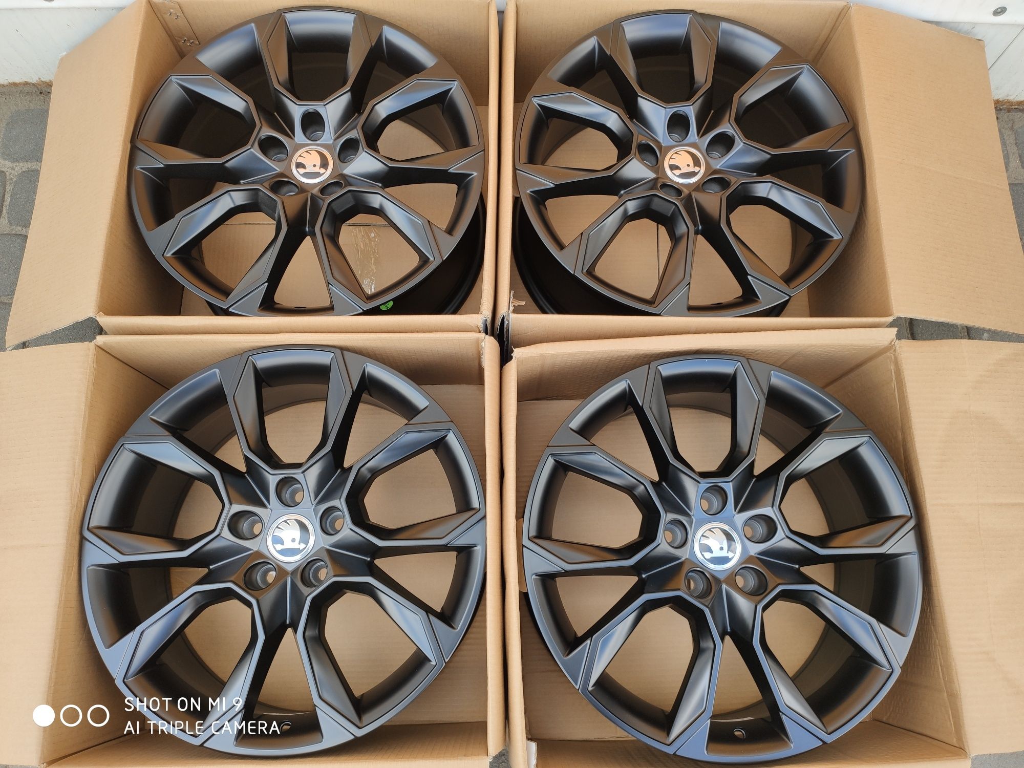 Диски для Skoda Oktavia RS VRS Super B Karoq 5*112 R17