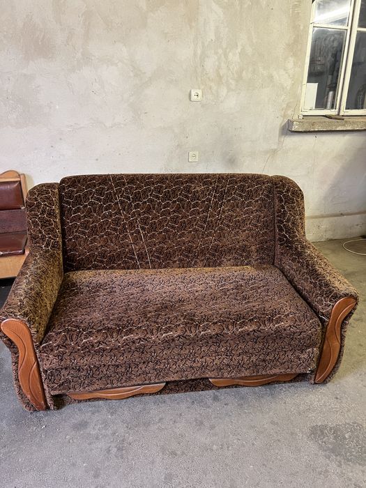 Продам диван (розкладний)