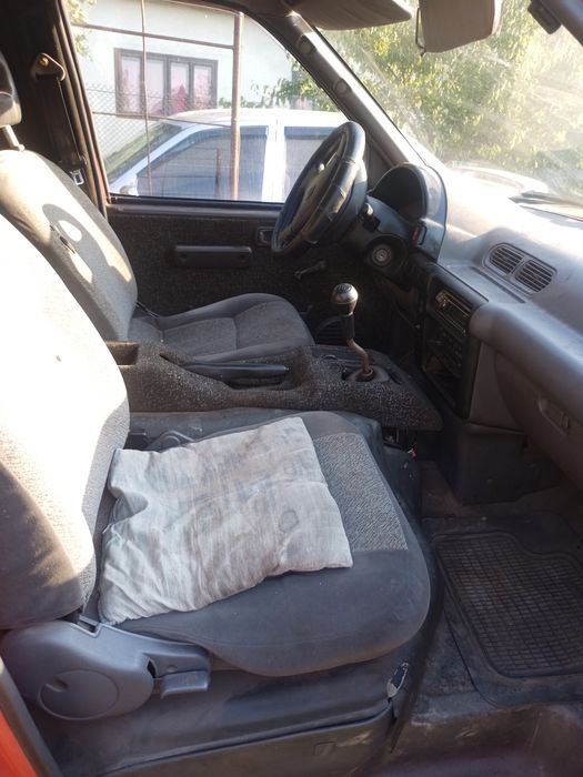 Продам нісан ванетто