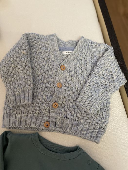 Дитячий костюм , набір одягу , светер , штани зріст 68 см