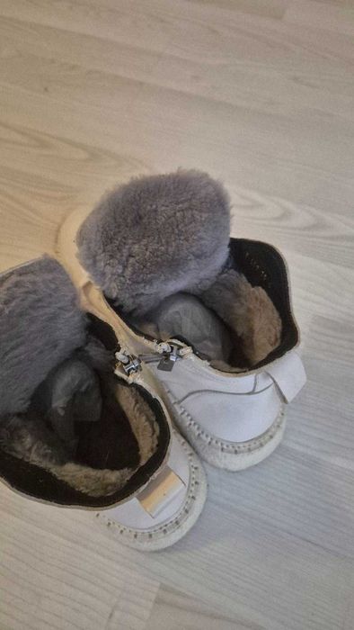 Супер теплющі зимові шкіряні черевики LOTTINI Туреччина, 39 розмір