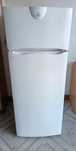 Frigorífico com congelador Indesit