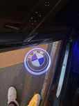 Luz porta BMW com logo BMW