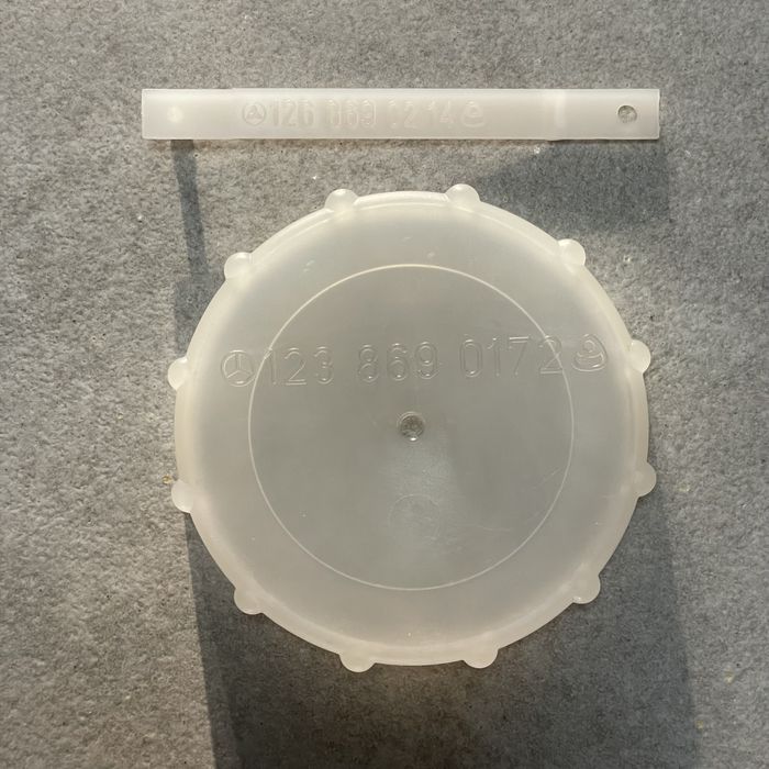 Бачок омивача 126 Mercedes 1268690820 1238690172 1268690214 1268690608