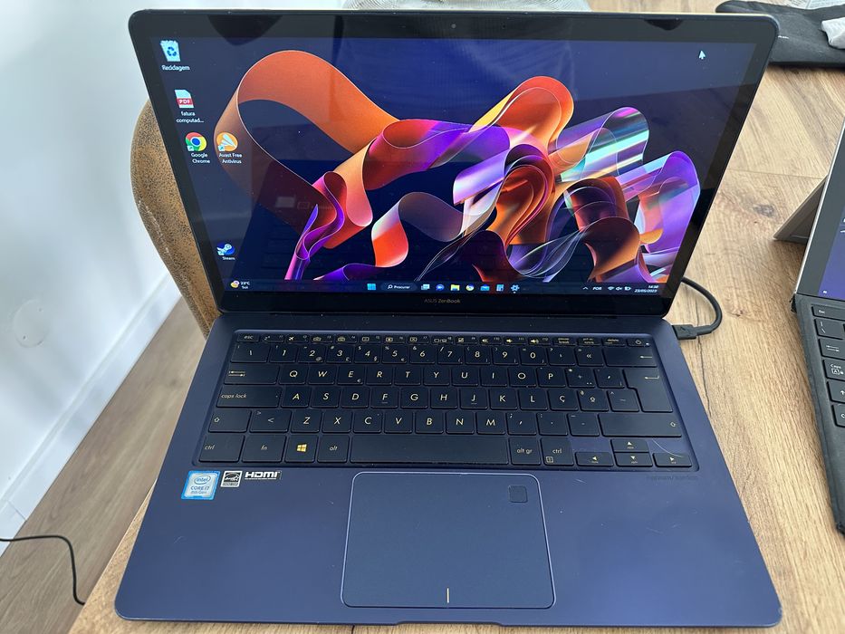 Portátil Asus Zenbook UX490UAR 16GB