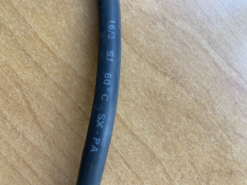 Piła tarczowa firmy Black Decker