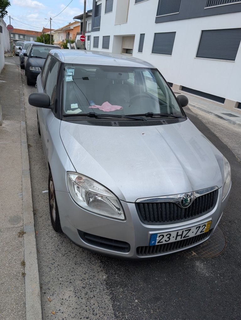 Skoda Fabia 2009 – 49.000 km – Excelente estado