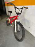 bmx monty como nova