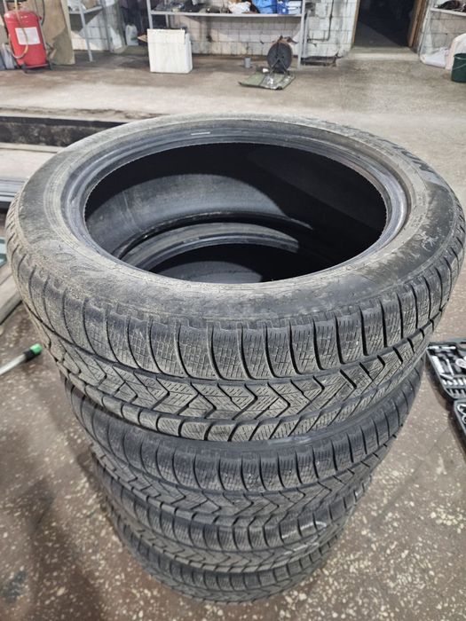 Зимові шини Pirelli