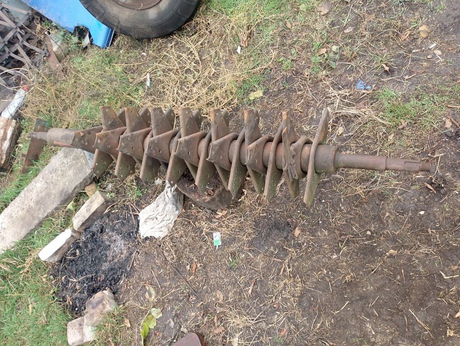 Продам вал измельчителя СК Нива