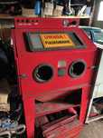 Piaskarka kabinowa 350 L z odpylaczem 1100 W