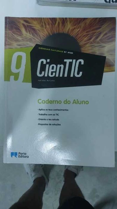 CienTIC Manual e caderno de atividades de ciências 9 ano