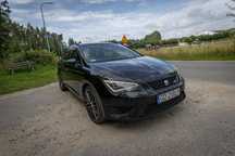 Seat Leon Jeden właściciel, bezwypadkowy, serwisowany w ASO, moc około 400 km