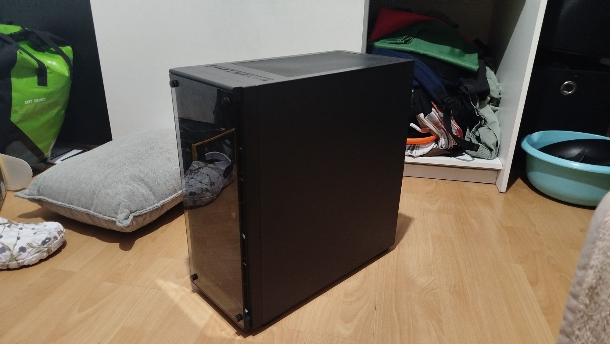 ZESTAW Obudowa Krux Leda + 4 Wentylatory Krux Lunar