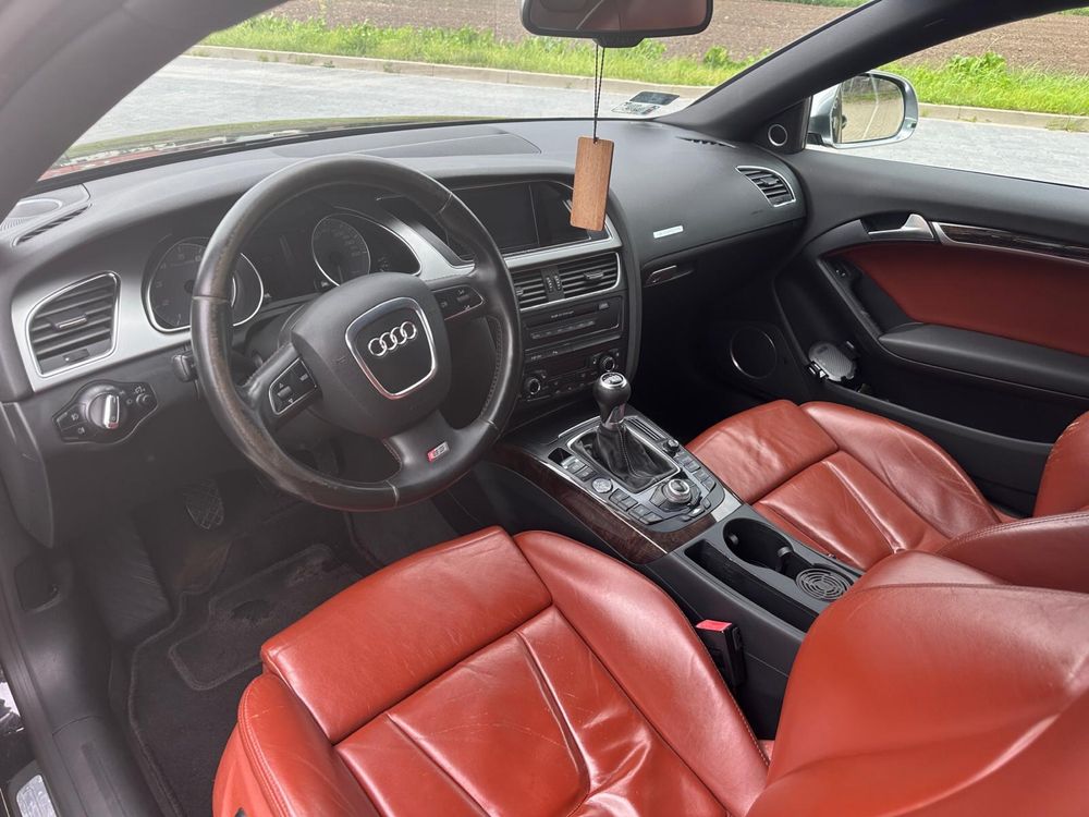 Audi S5 Coupe 4.2 V8