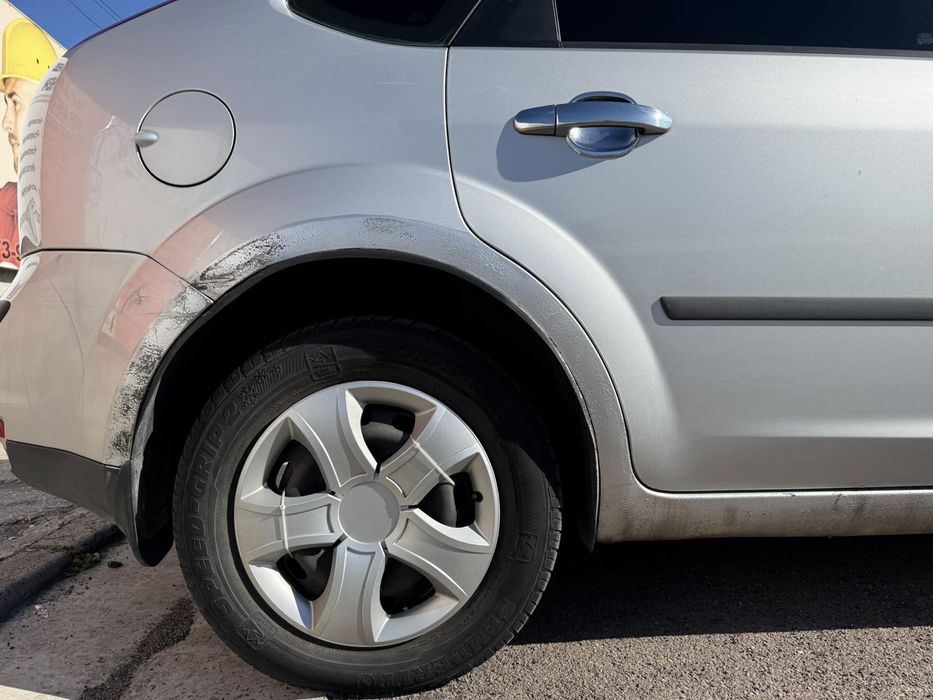 Автомобіль Ford Focus 2004