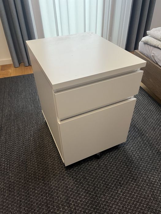 Kontenerek pod biurko