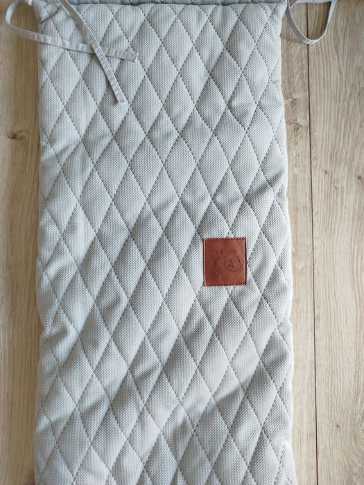 Sprzedam ochraniacz do łóżeczka Infantilo