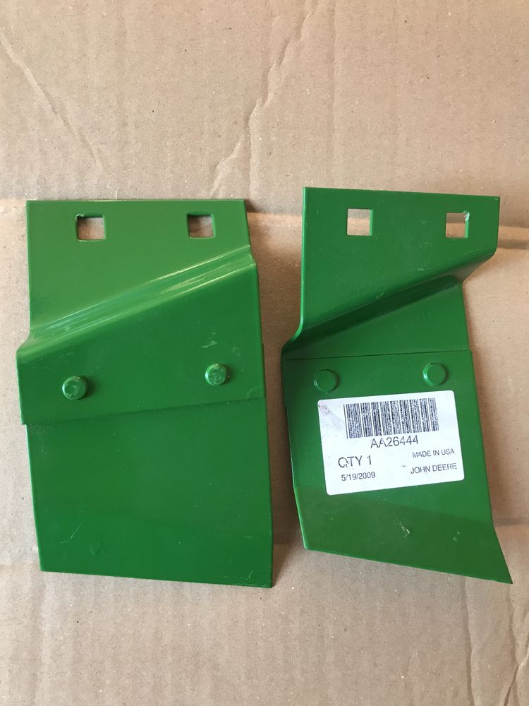 Чистик диска сошника Джон Дір AA26443/AA26444 Kinze GA2012L/GA2012L