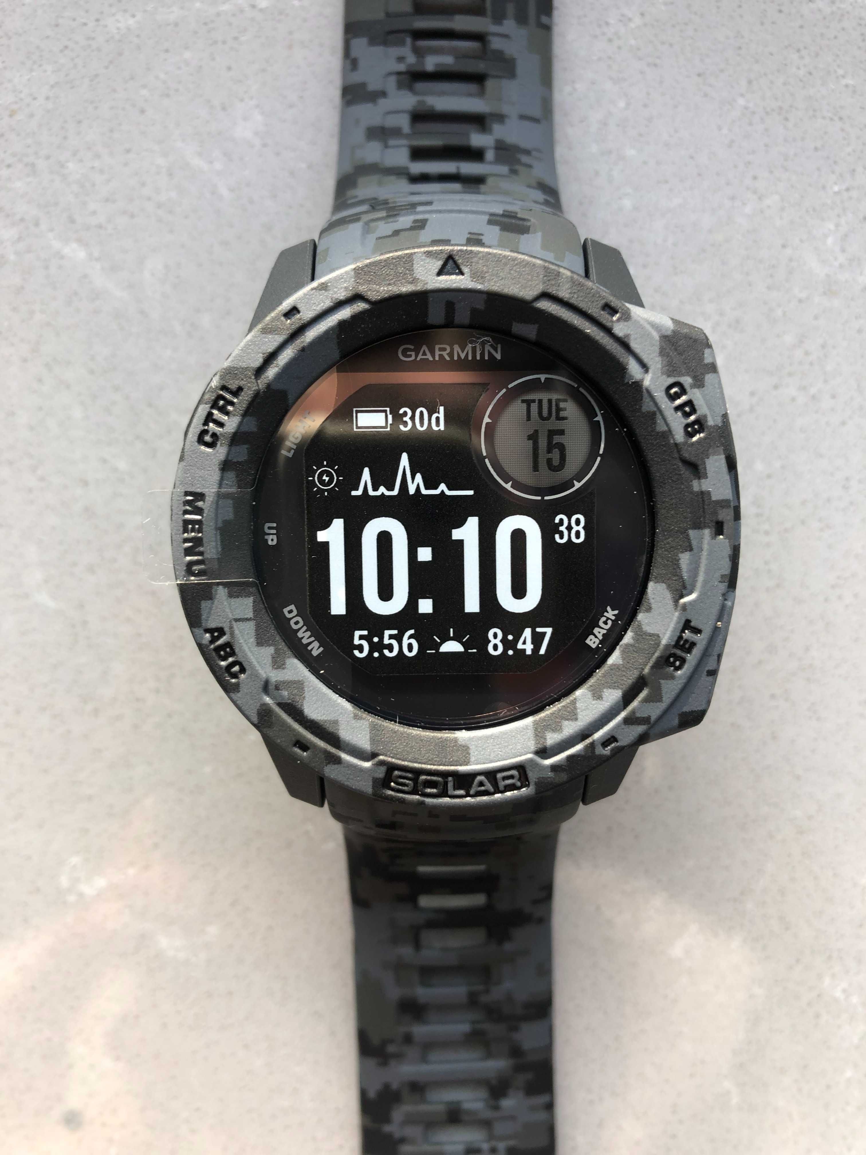 Zegarek smartwatch Garmin Instinct Solar Camo Edtion