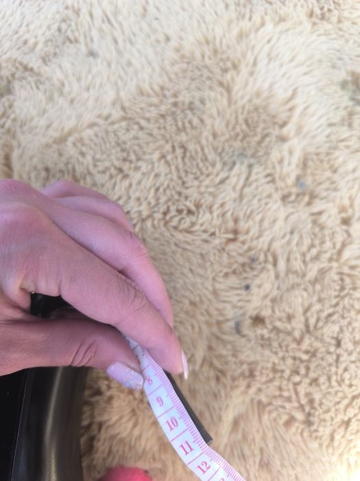 Buty na obcasie czarne nowe