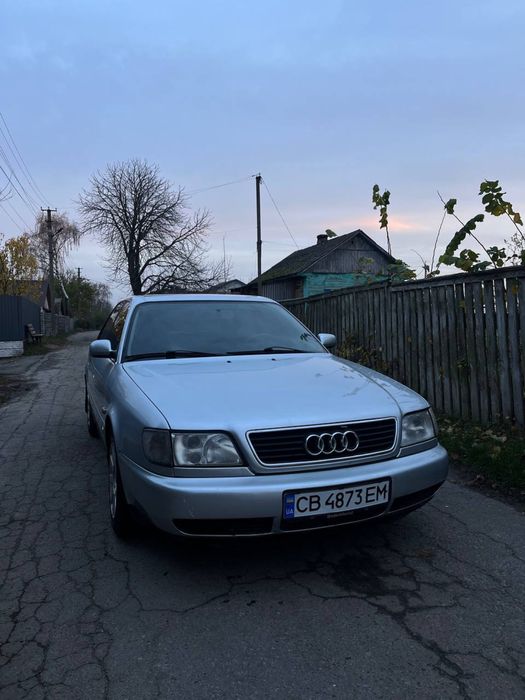 Продам автомобіль Audi в гарному стані