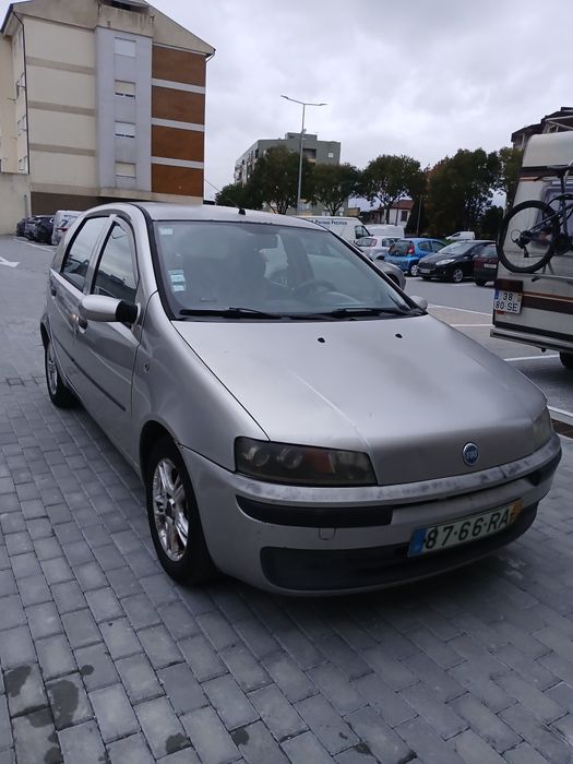 Fiat punto ano 2001