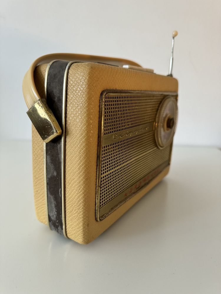 Radio transistor Nordmende Clipper