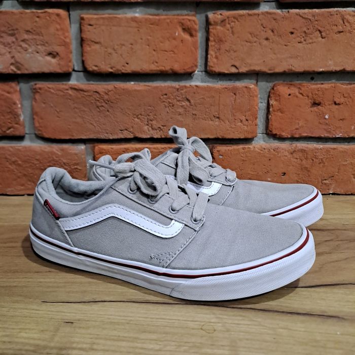 Trampki Vans w rozmiarze 38