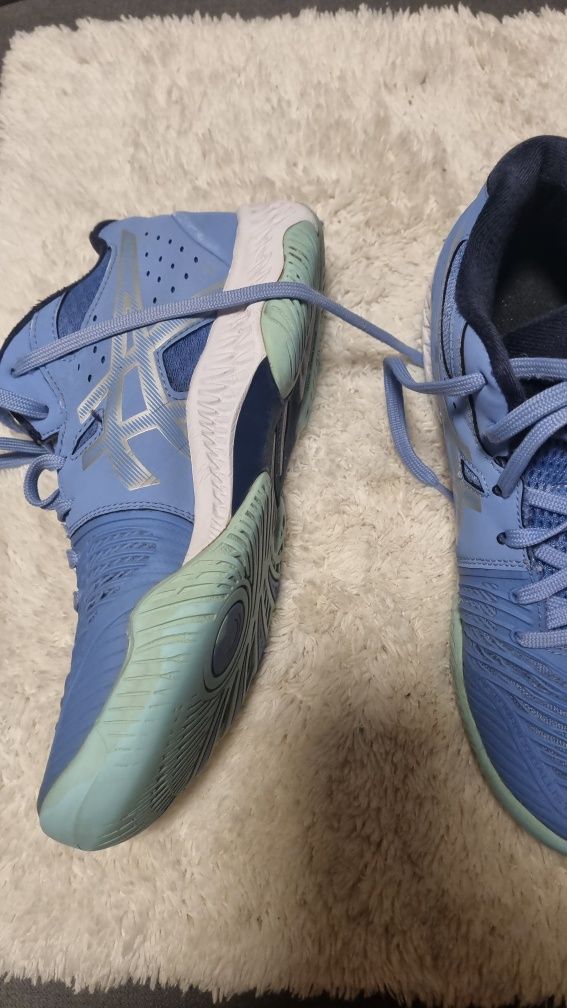 Ténis muito confortáveis da ASICS