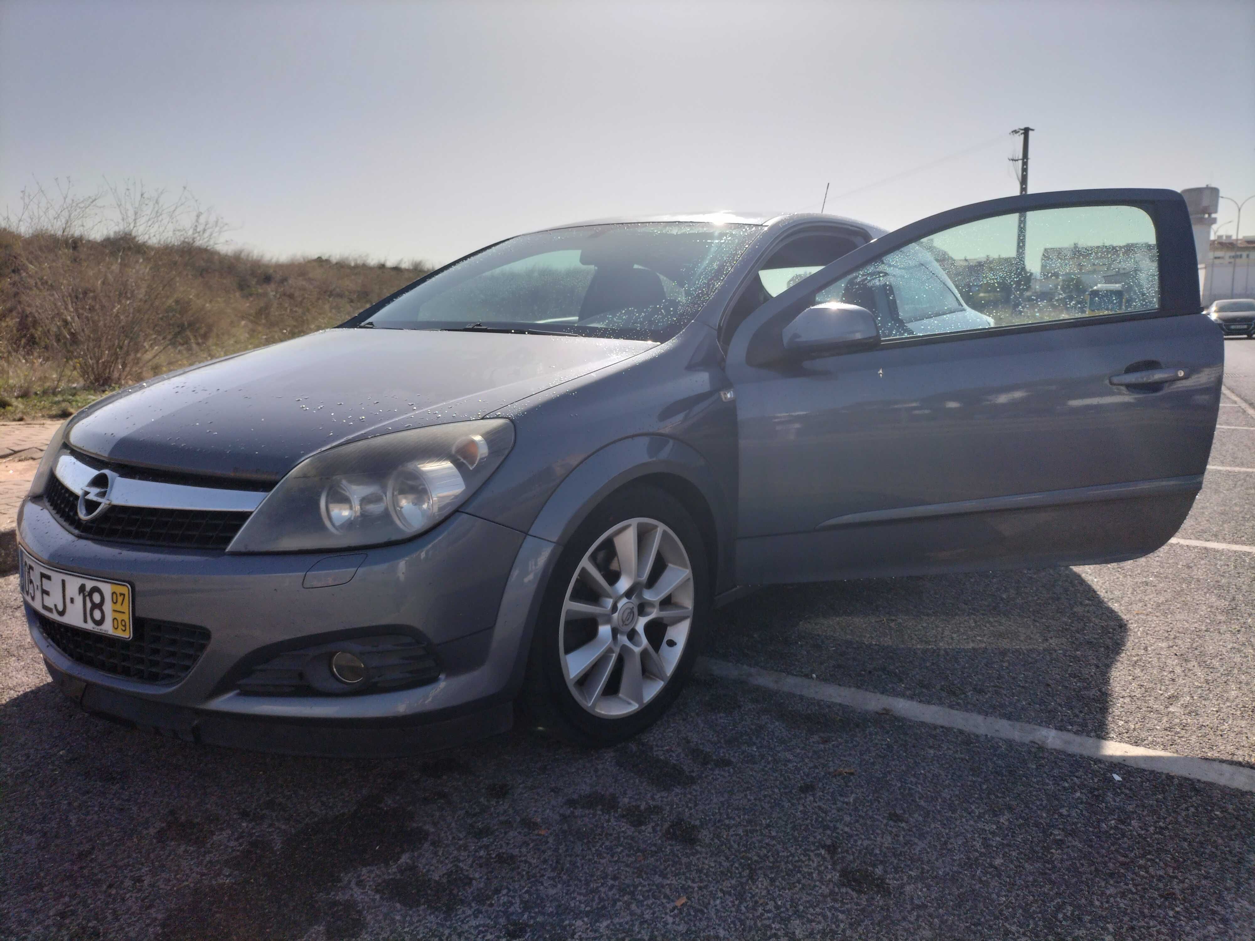 Astra GTC turbo nacional