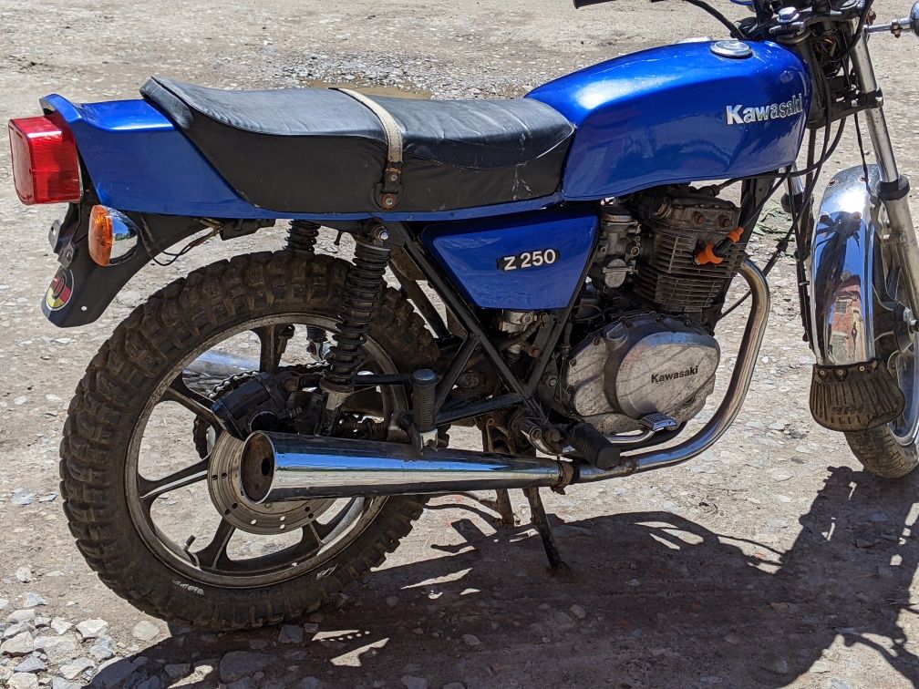 Kawasaki z 250 A